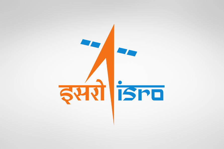 <span>ISRO Museum<p>Ahmedabad</p></span><p>3D Hologram</p><i>→</i>